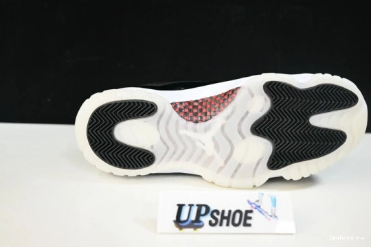 JORDAN AV2187 LOW AIR 11 AV2187-001 BLACK-WHITE RETRO 001 0528